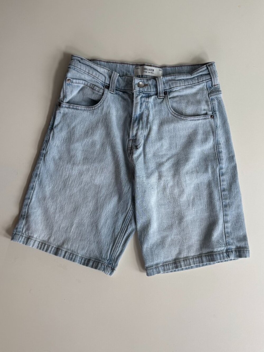 Hollister Baggy Jean Shorts Mens 30 Light Wash Denim Jorts